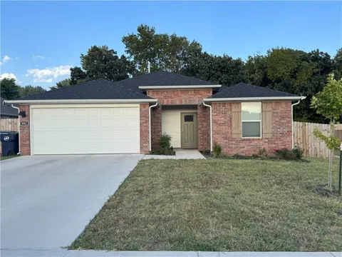 801 Picard Avenue