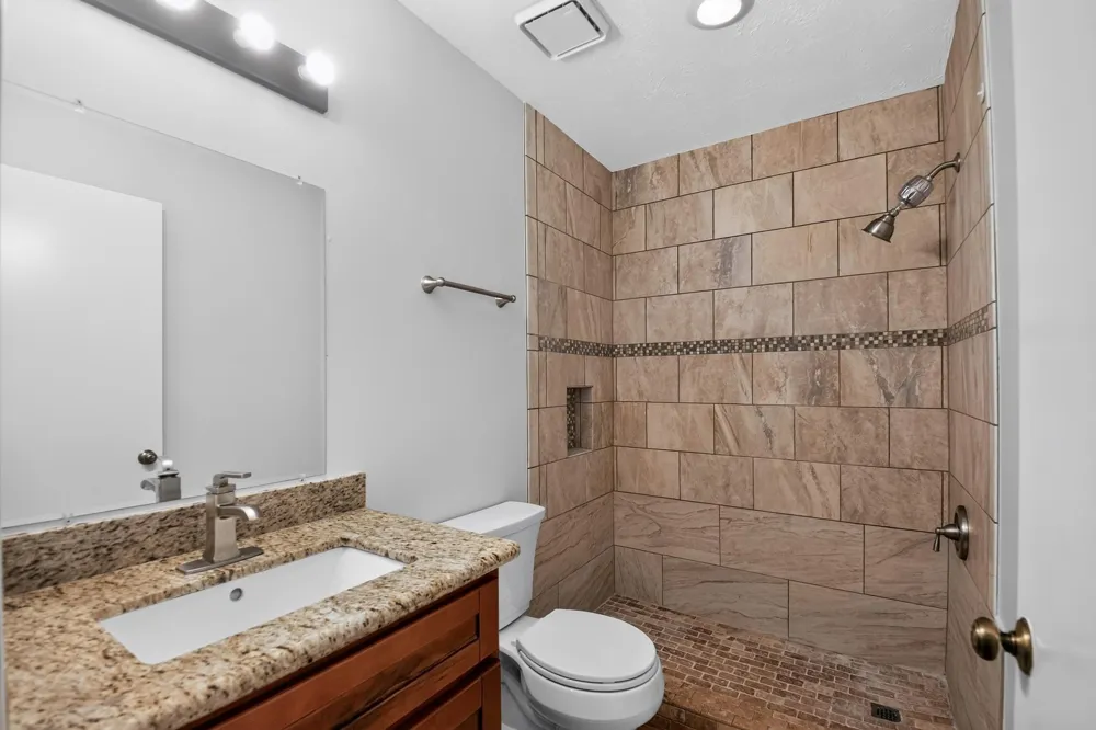 7760 High Village Drive Houston, TX 77095