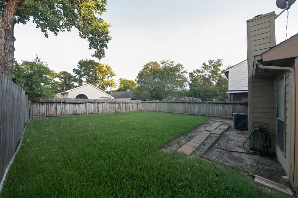 7760 High Village Drive Houston, TX 77095