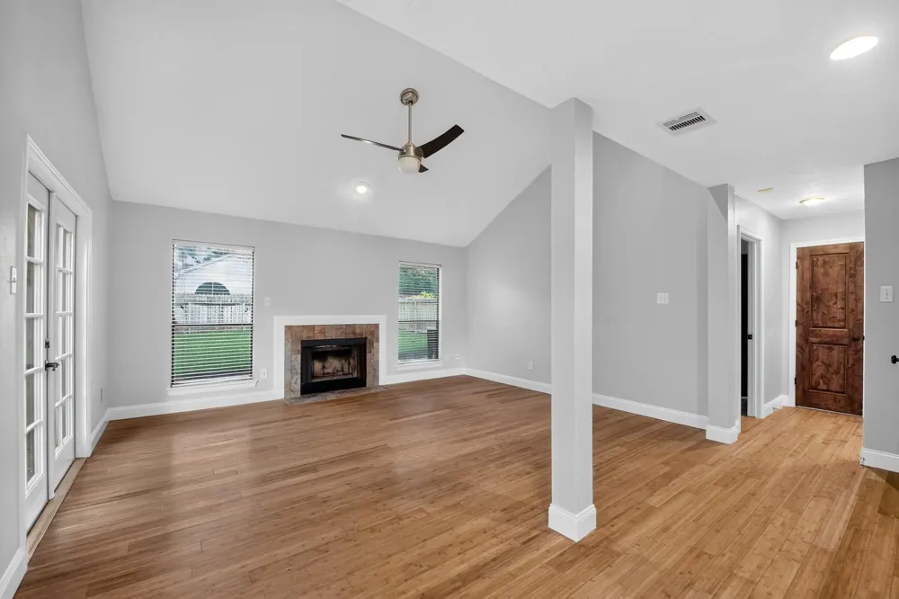 7760 High Village Drive Houston, TX 77095