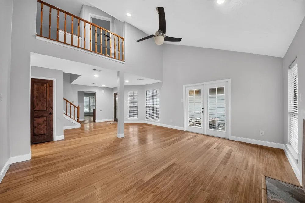 7760 High Village Drive Houston, TX 77095