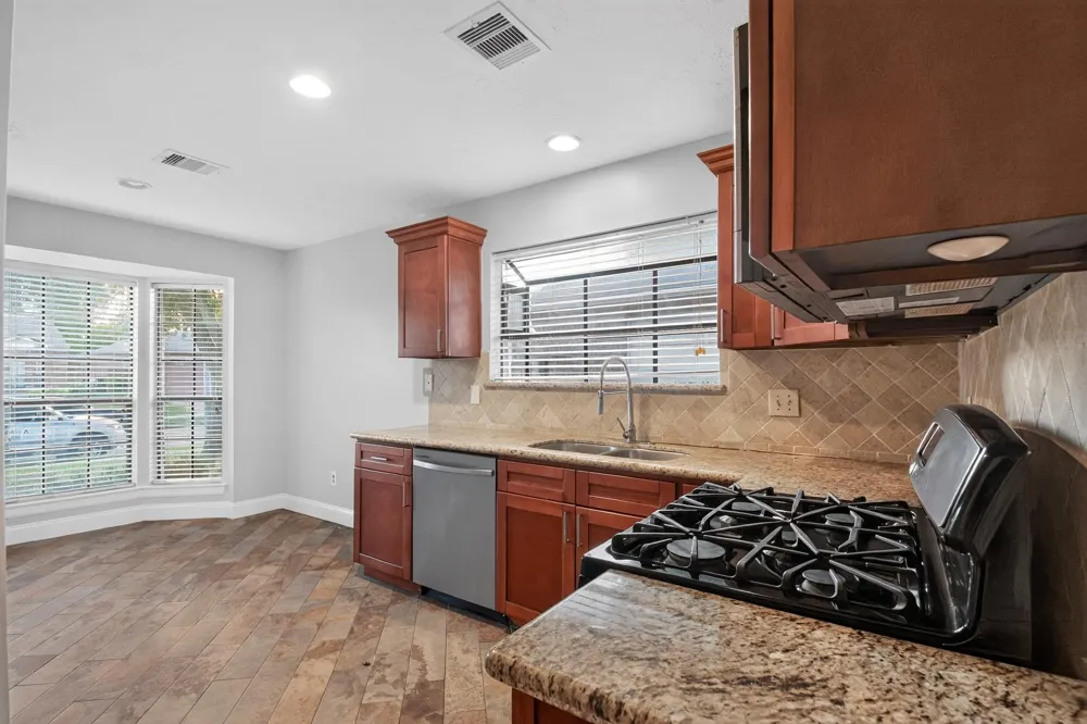7760 High Village Drive Houston, TX 77095