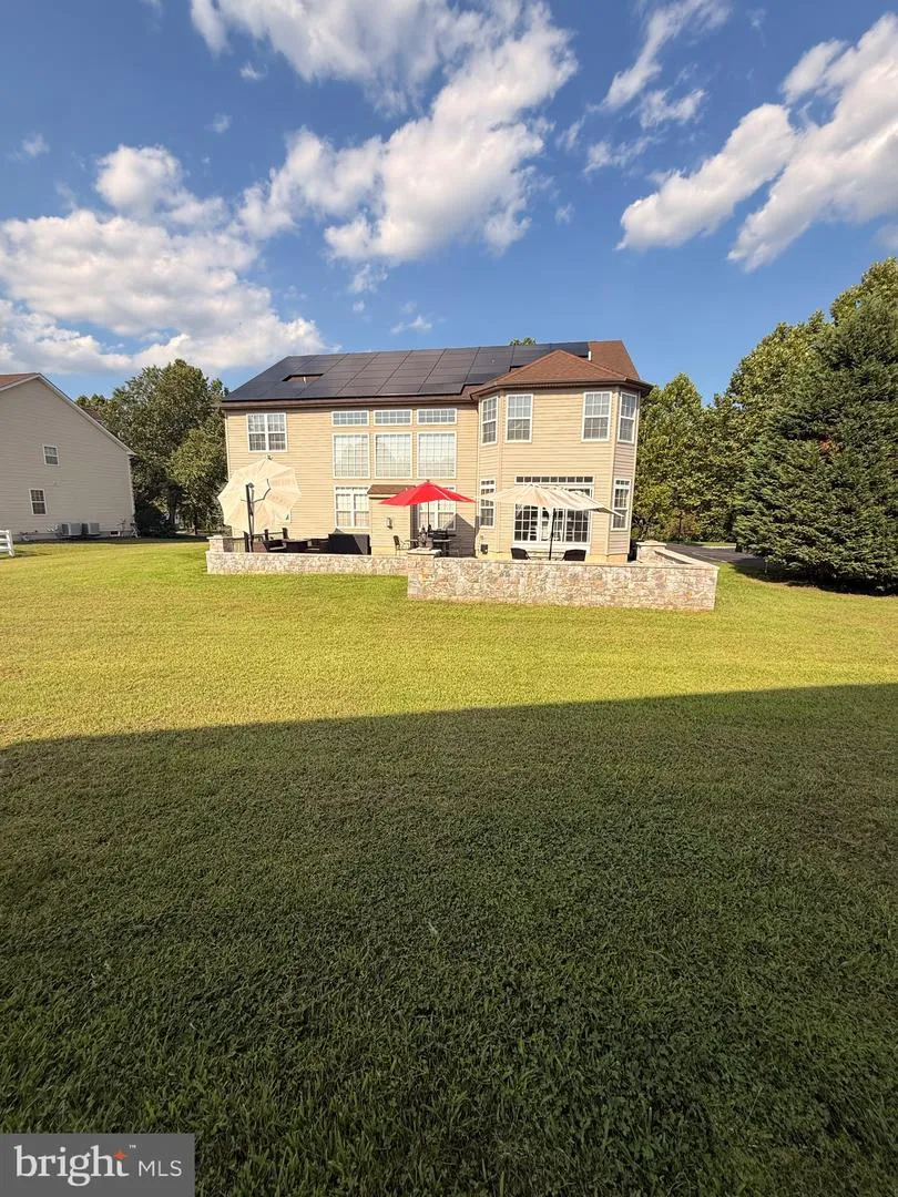 213 REMI DRIVE New Castle, DE 19720