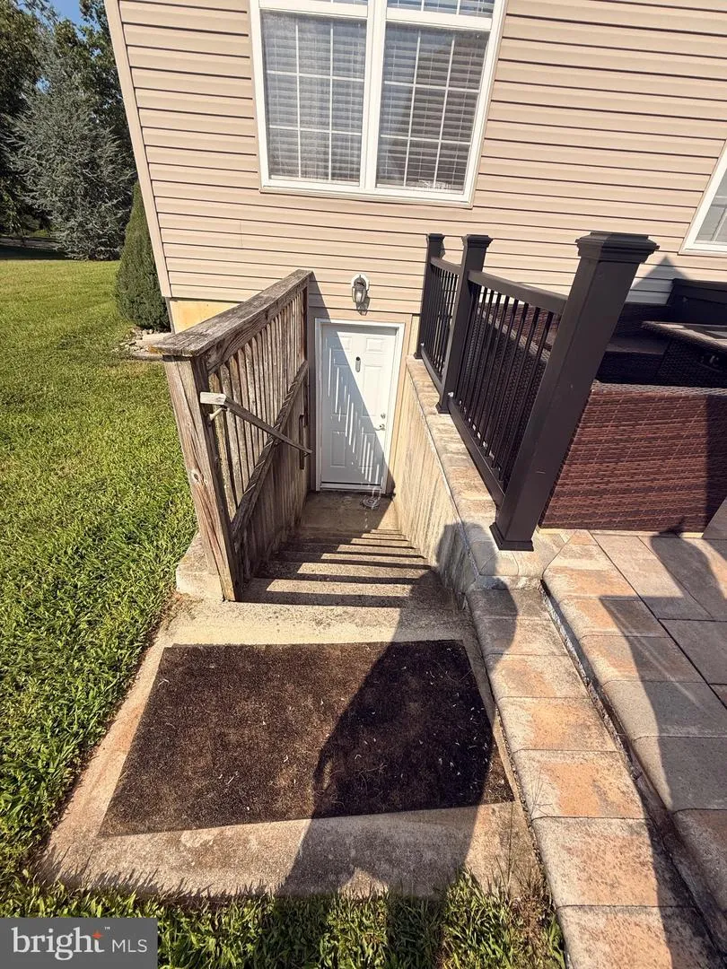 213 REMI DRIVE New Castle, DE 19720