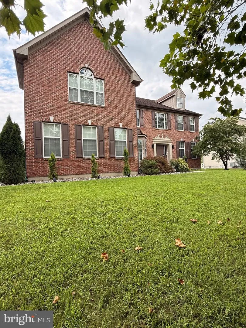 213 REMI DRIVE New Castle, DE 19720