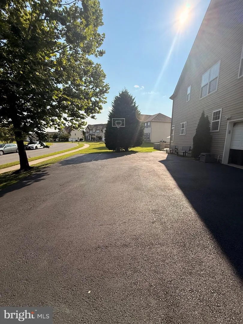 213 REMI DRIVE New Castle, DE 19720
