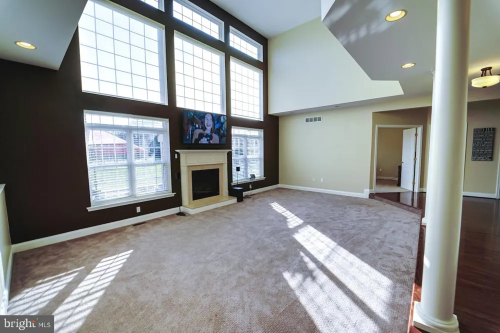 213 REMI DRIVE New Castle, DE 19720