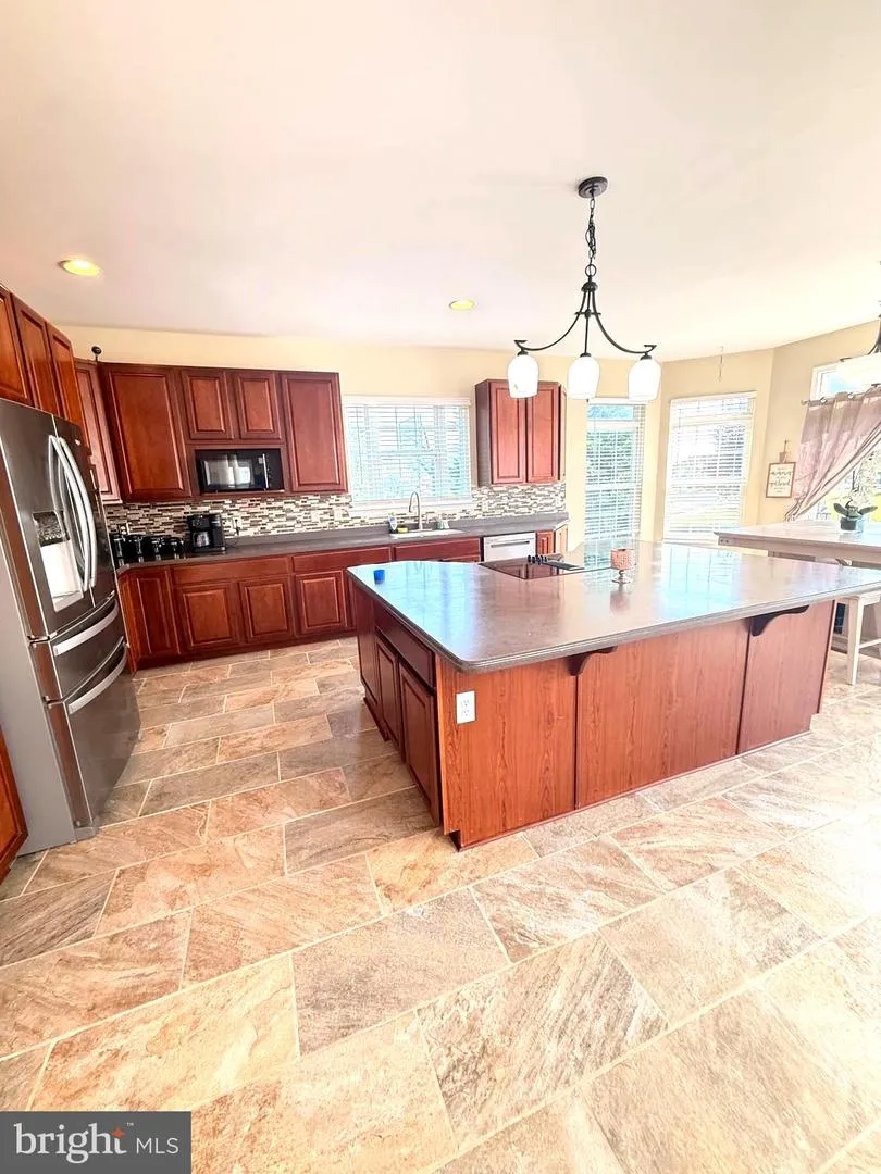 213 REMI DRIVE New Castle, DE 19720