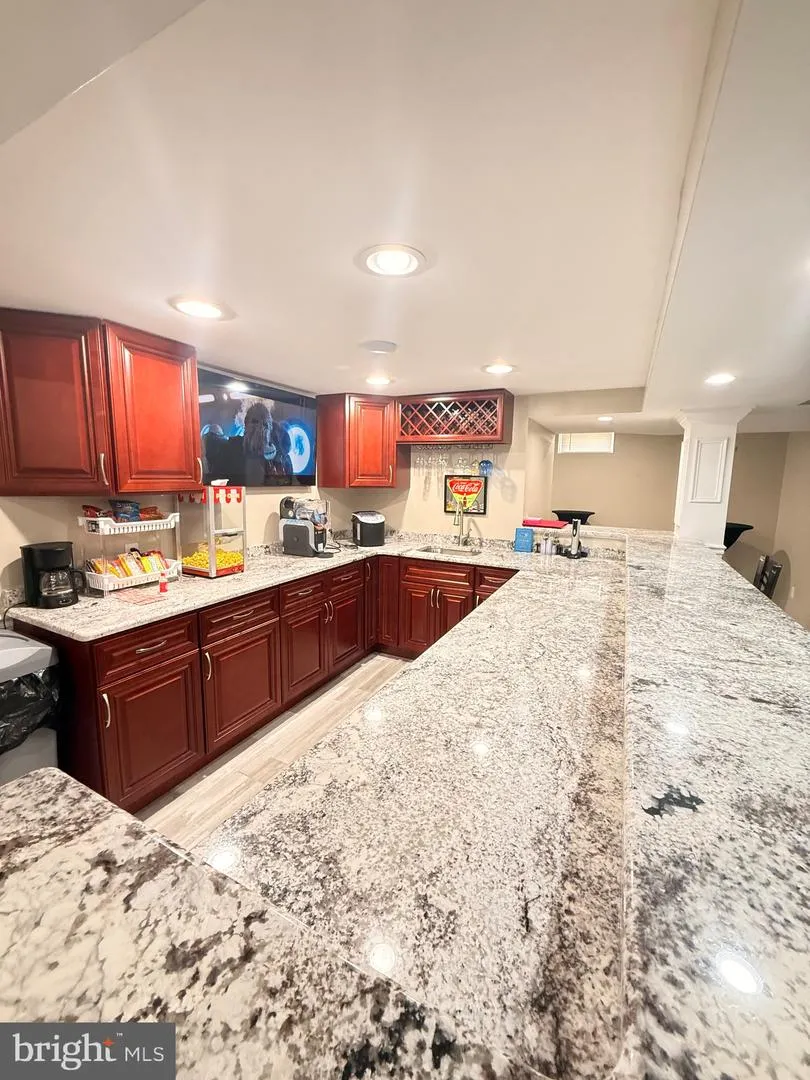 213 REMI DRIVE New Castle, DE 19720
