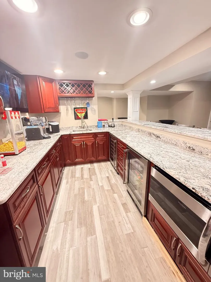 213 REMI DRIVE New Castle, DE 19720