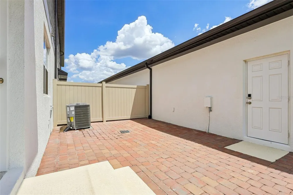 15877 TOLLINGTON ALLEY Winter Garden, FL 34787