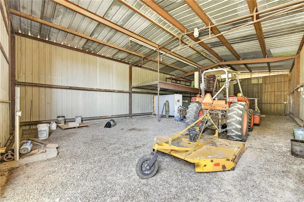 321 W Expressway 83 Penitas, TX 78576