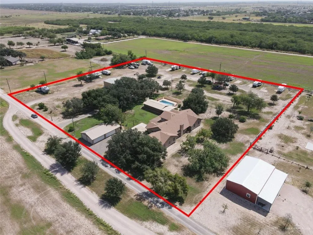321 W Expressway 83 Penitas, TX 78576