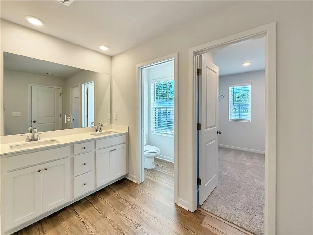 7449 Quinn Place Flowery Branch, GA 30542