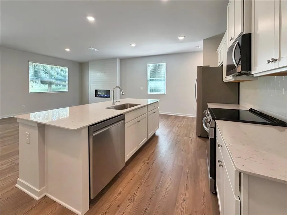 7449 Quinn Place Flowery Branch, GA 30542