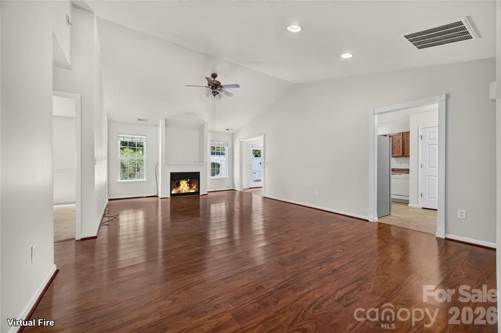 123 Lanceford Circle Fletcher, NC 28732