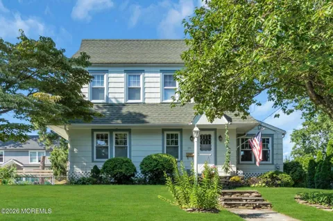 39 Highland Avenue