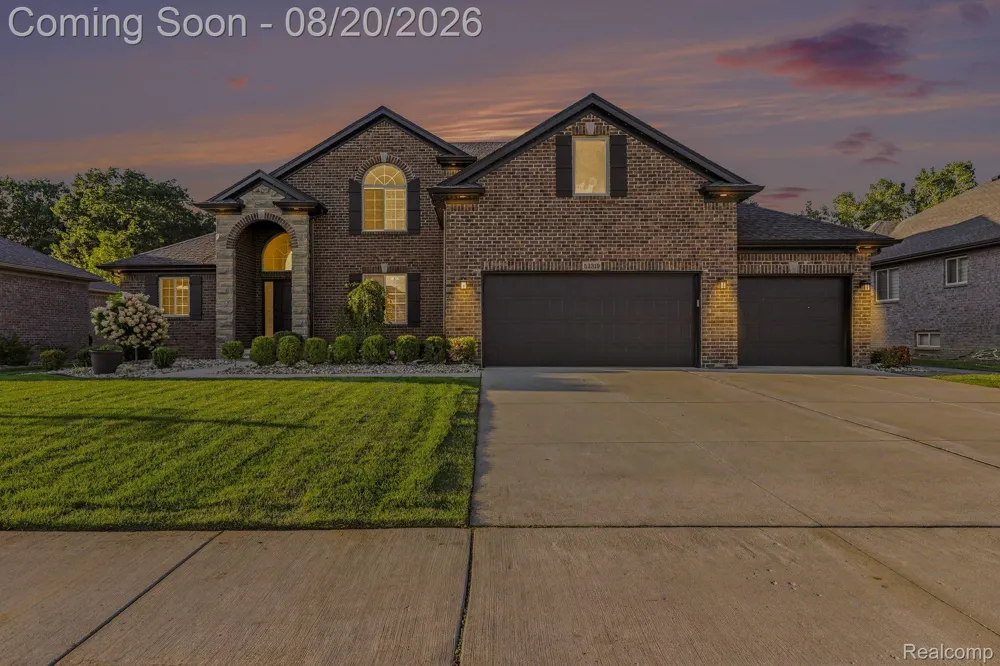 53319 Joann Marie Drive Chesterfield Township, MI 48047