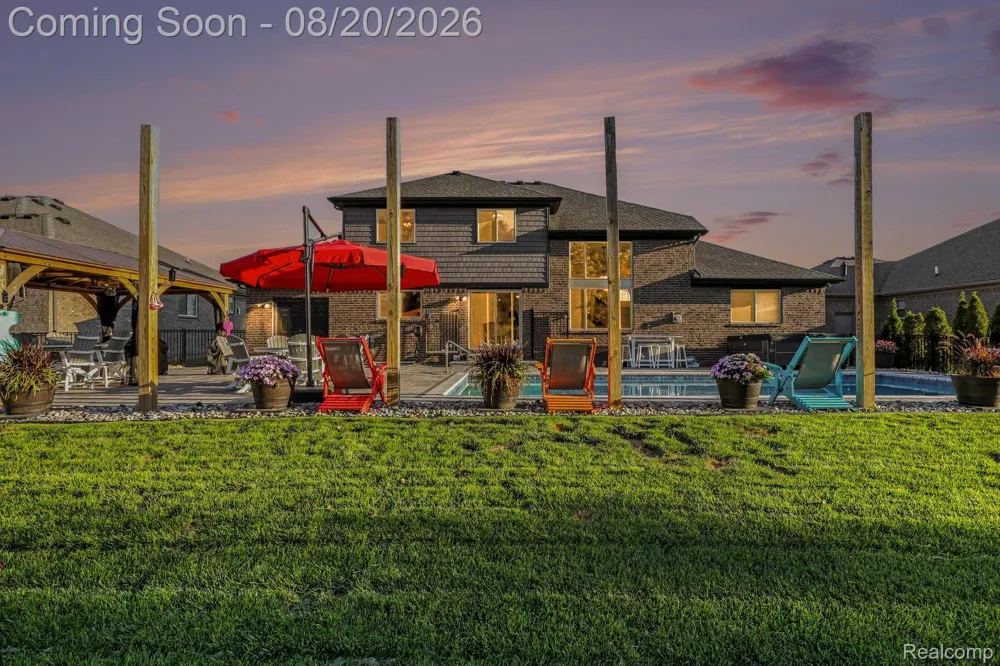 53319 Joann Marie Drive Chesterfield Township, MI 48047