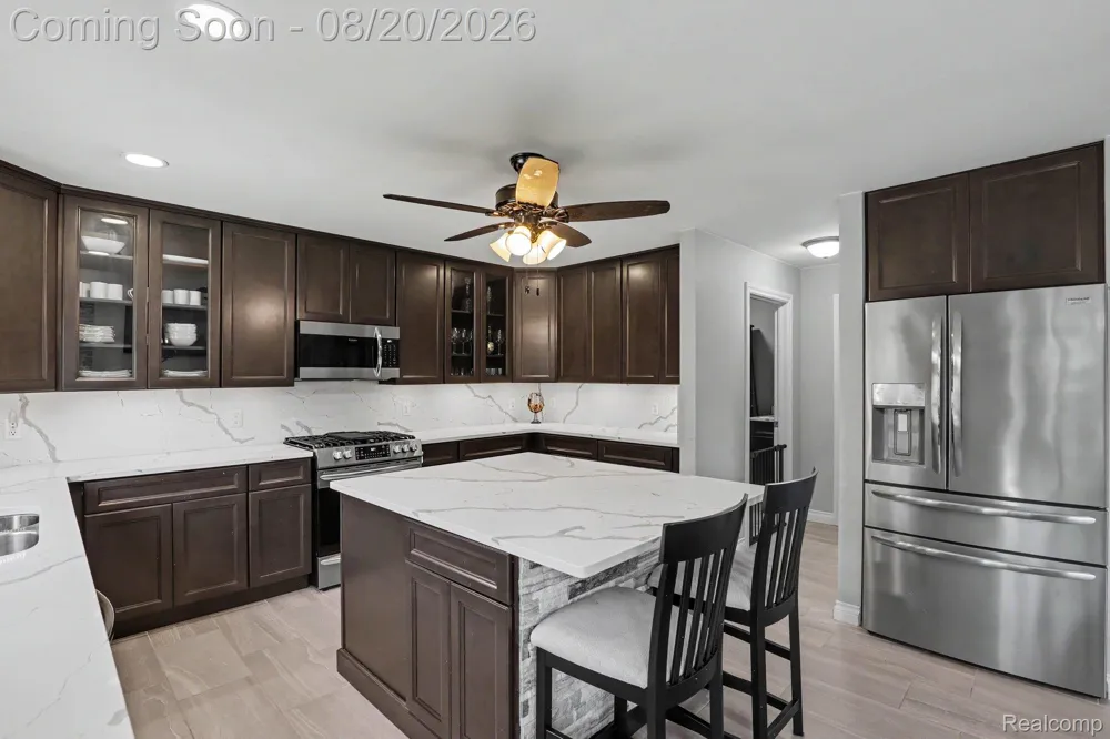 53319 Joann Marie Drive Chesterfield Township, MI 48047