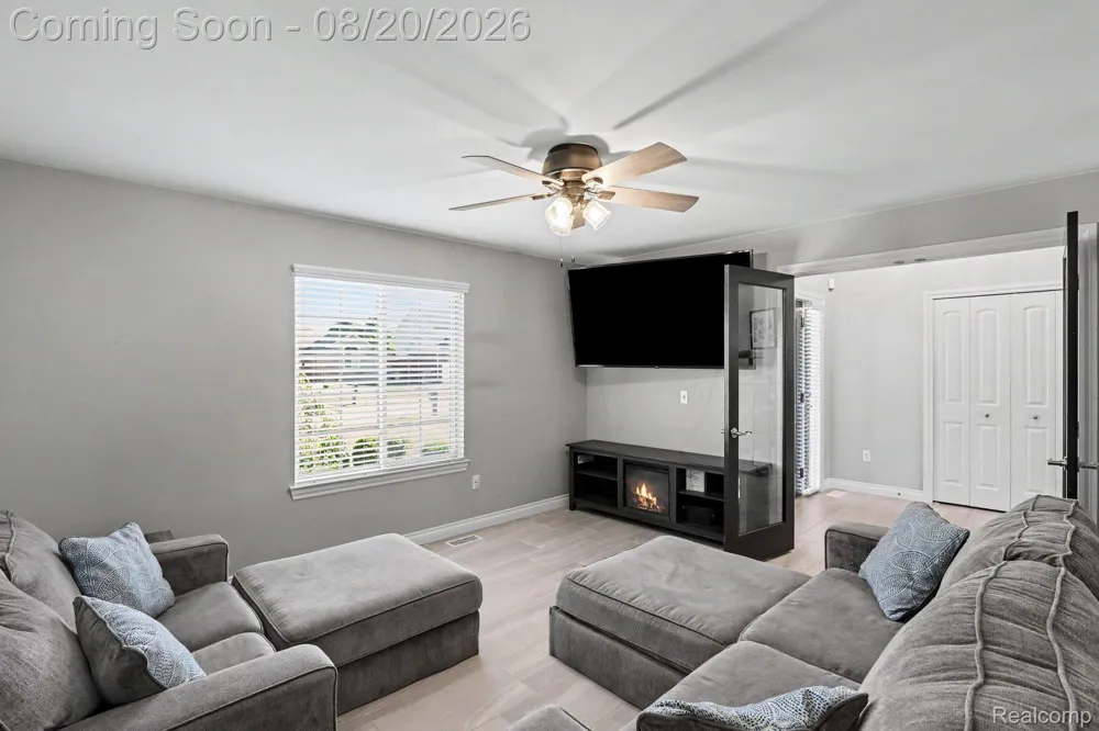 53319 Joann Marie Drive Chesterfield Township, MI 48047