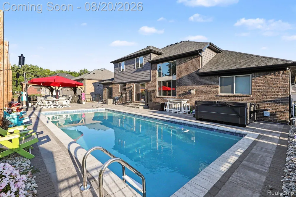 53319 Joann Marie Drive Chesterfield Township, MI 48047