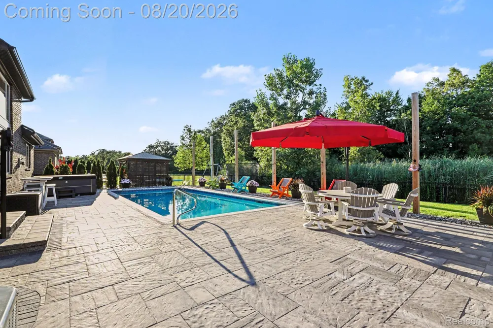 53319 Joann Marie Drive Chesterfield Township, MI 48047