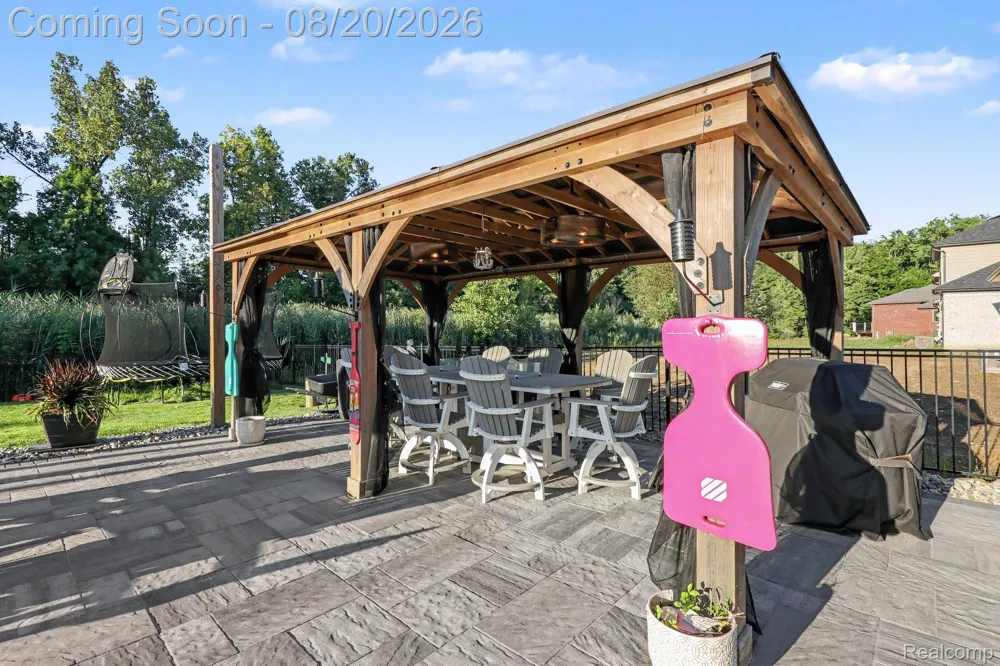 53319 Joann Marie Drive Chesterfield Township, MI 48047