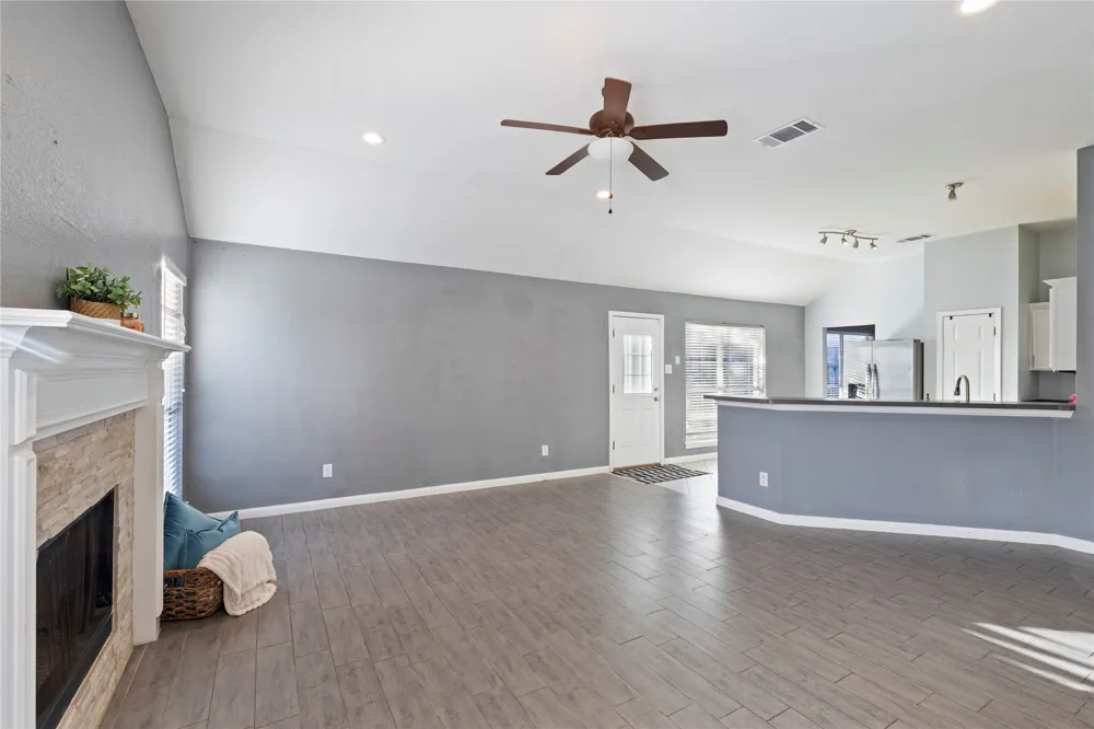 1302 Ryan Drive Mesquite, TX 75149