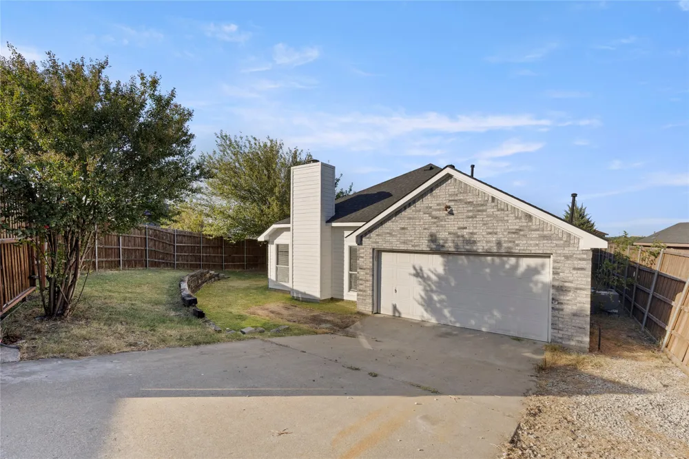 1302 Ryan Drive Mesquite, TX 75149