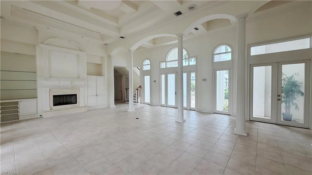 2402 Wulfert Road Sanibel, FL 33957