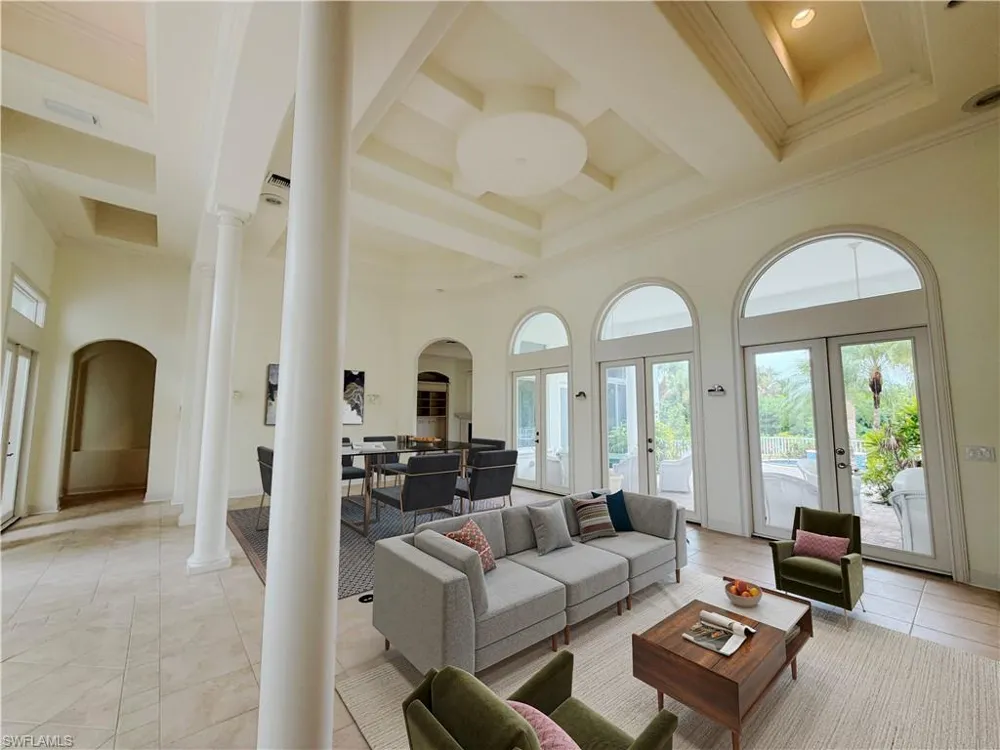 2402 Wulfert Road Sanibel, FL 33957