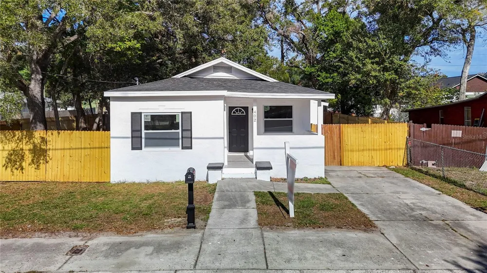 402 E VIRGINIA AVENUE Tampa, FL 33603