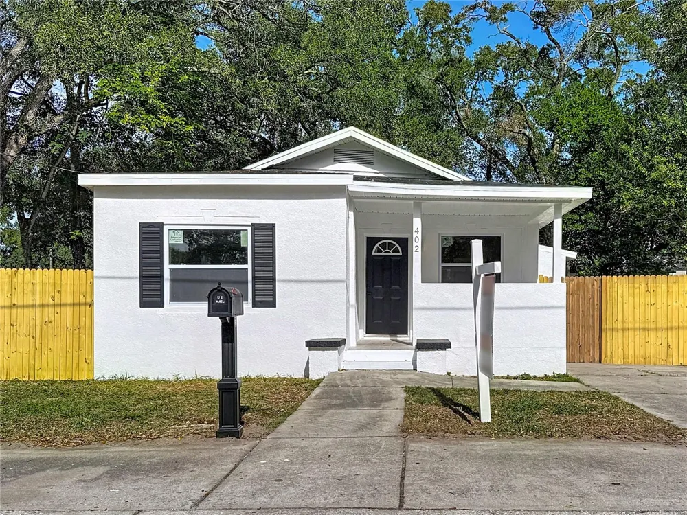 402 E VIRGINIA AVENUE Tampa, FL 33603