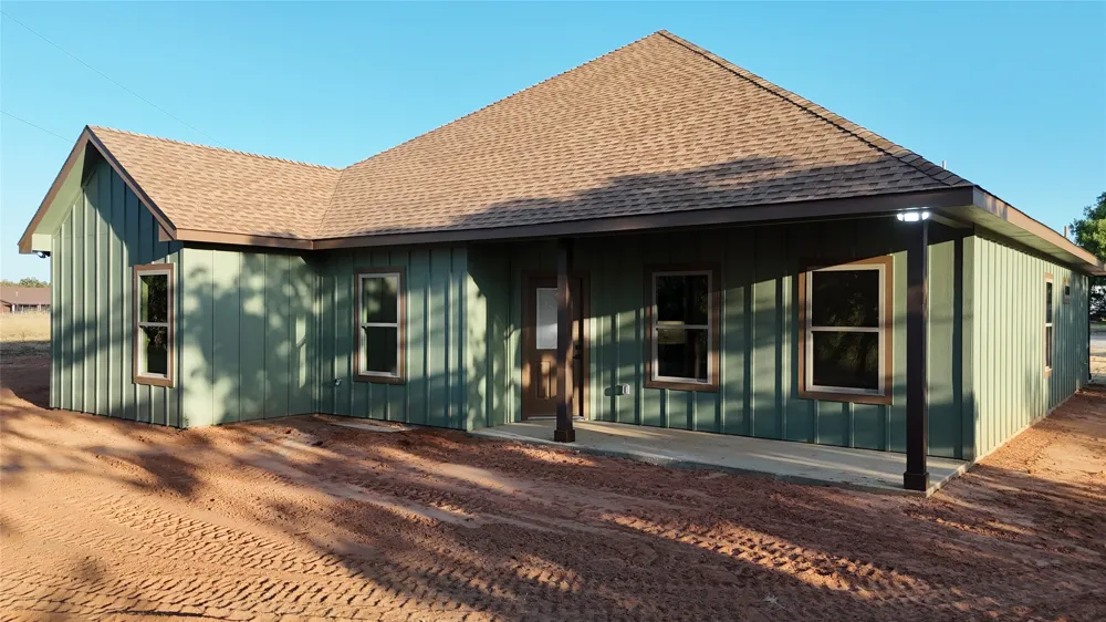 320 Summit Drive Mineral Wells, TX 76067