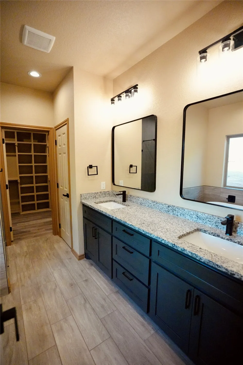 320 Summit Drive Mineral Wells, TX 76067