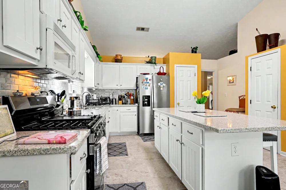 4227 Lawhon DR Tucker, GA 30084