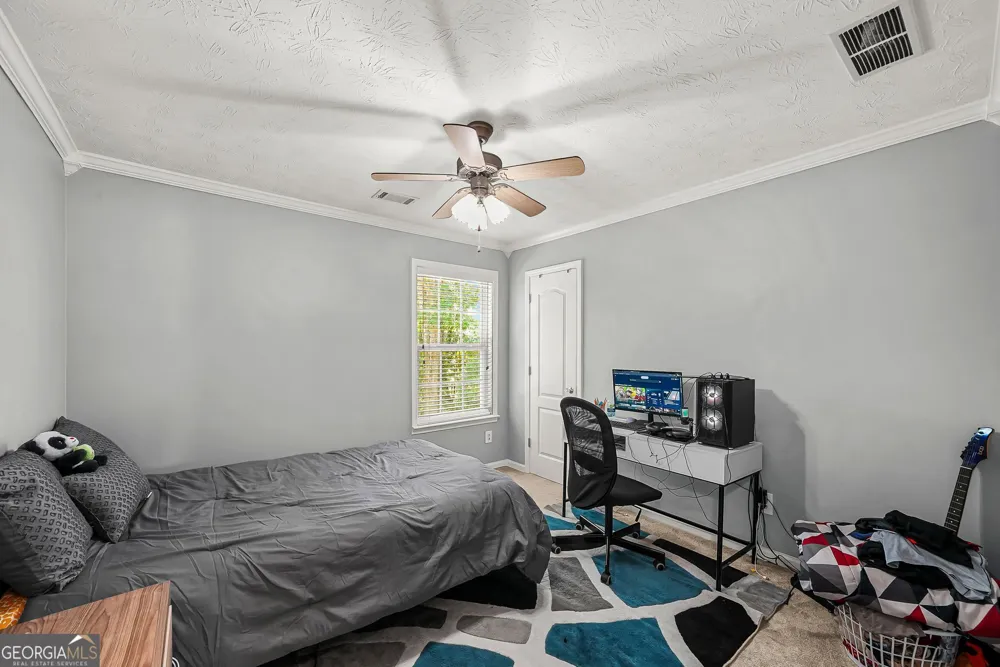 2432 Temple View DR Snellville, GA 30078