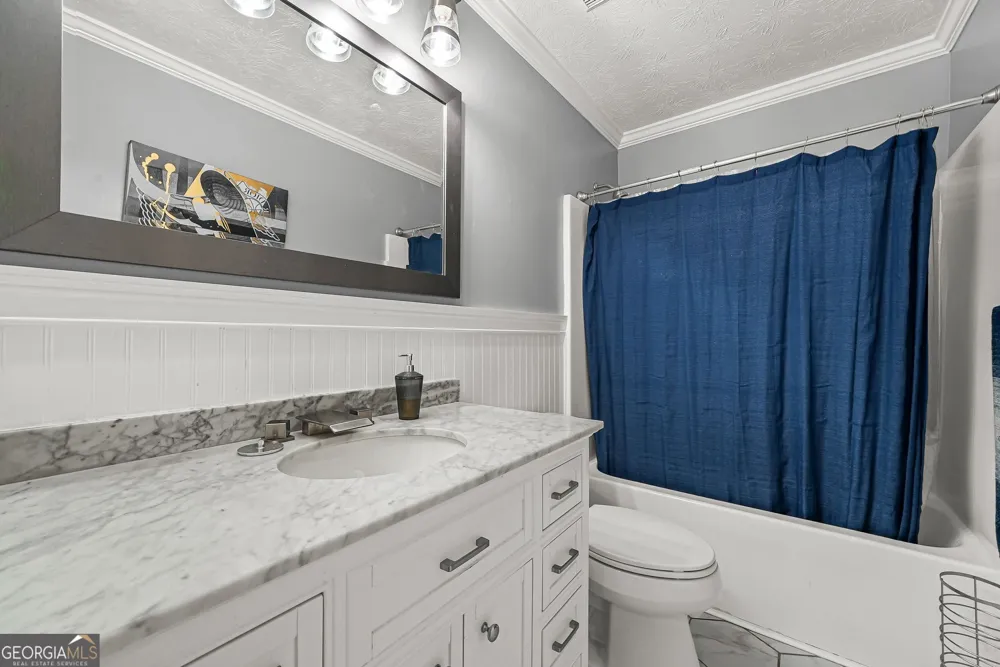 2432 Temple View DR Snellville, GA 30078