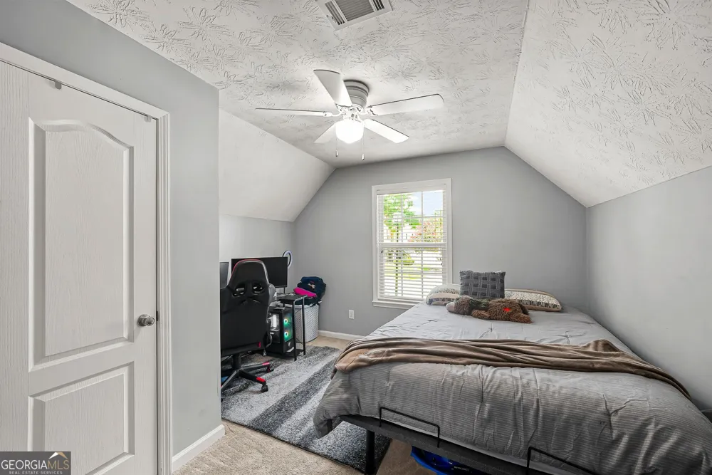2432 Temple View DR Snellville, GA 30078