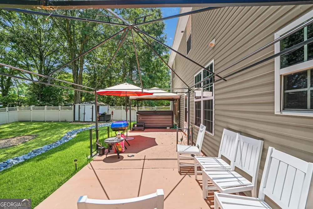 2432 Temple View DR Snellville, GA 30078