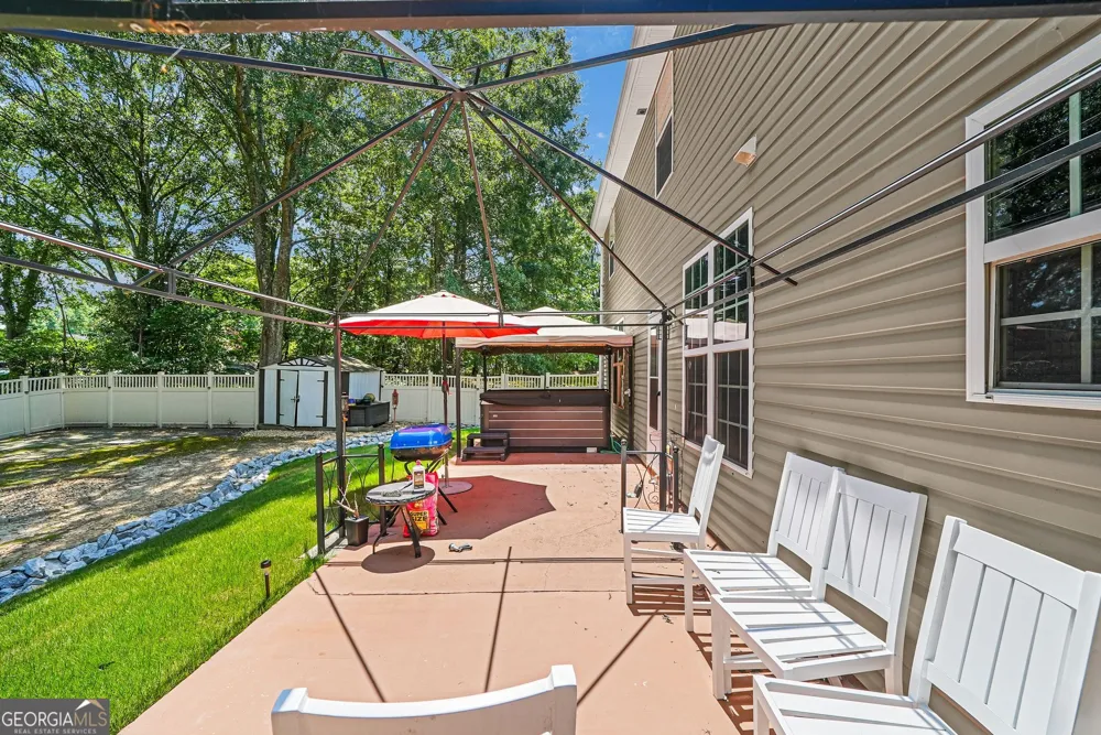 2432 Temple View DR Snellville, GA 30078