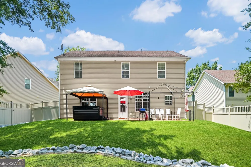 2432 Temple View DR Snellville, GA 30078