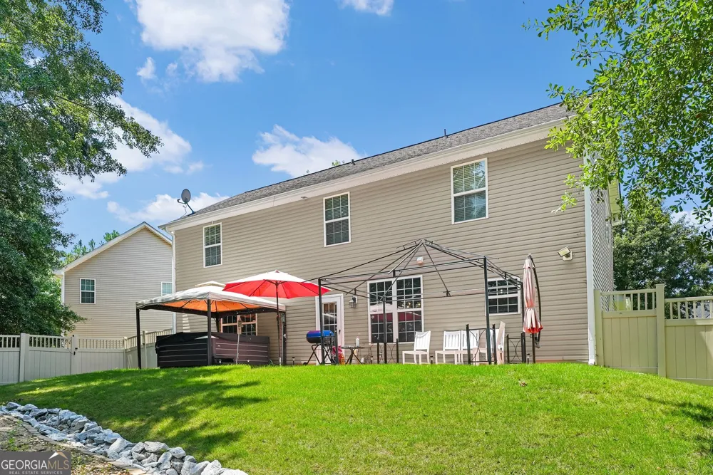 2432 Temple View DR Snellville, GA 30078