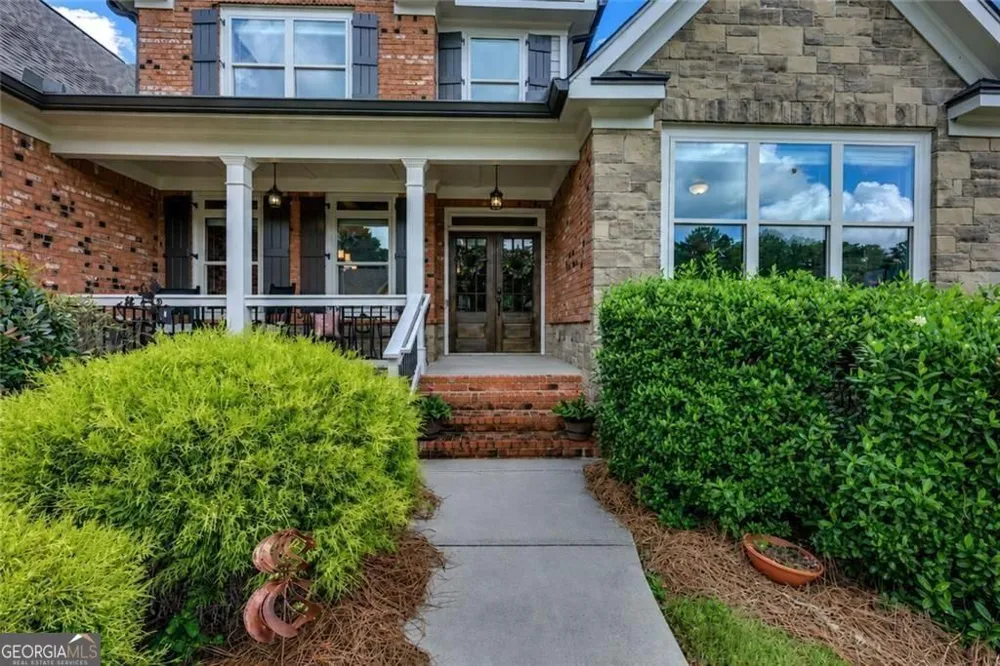 878 Heritage Lake Way Grayson, GA 30017