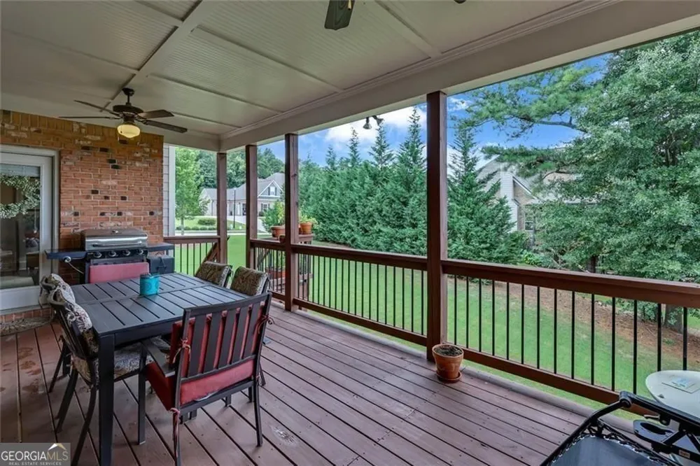 878 Heritage Lake Way Grayson, GA 30017