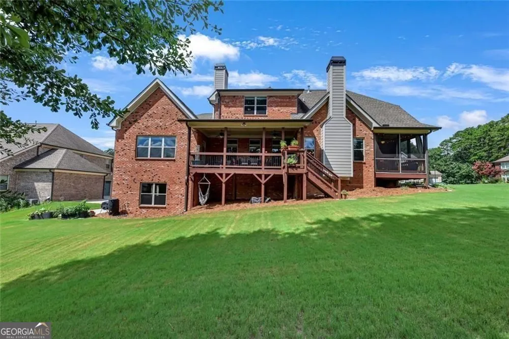 878 Heritage Lake Way Grayson, GA 30017