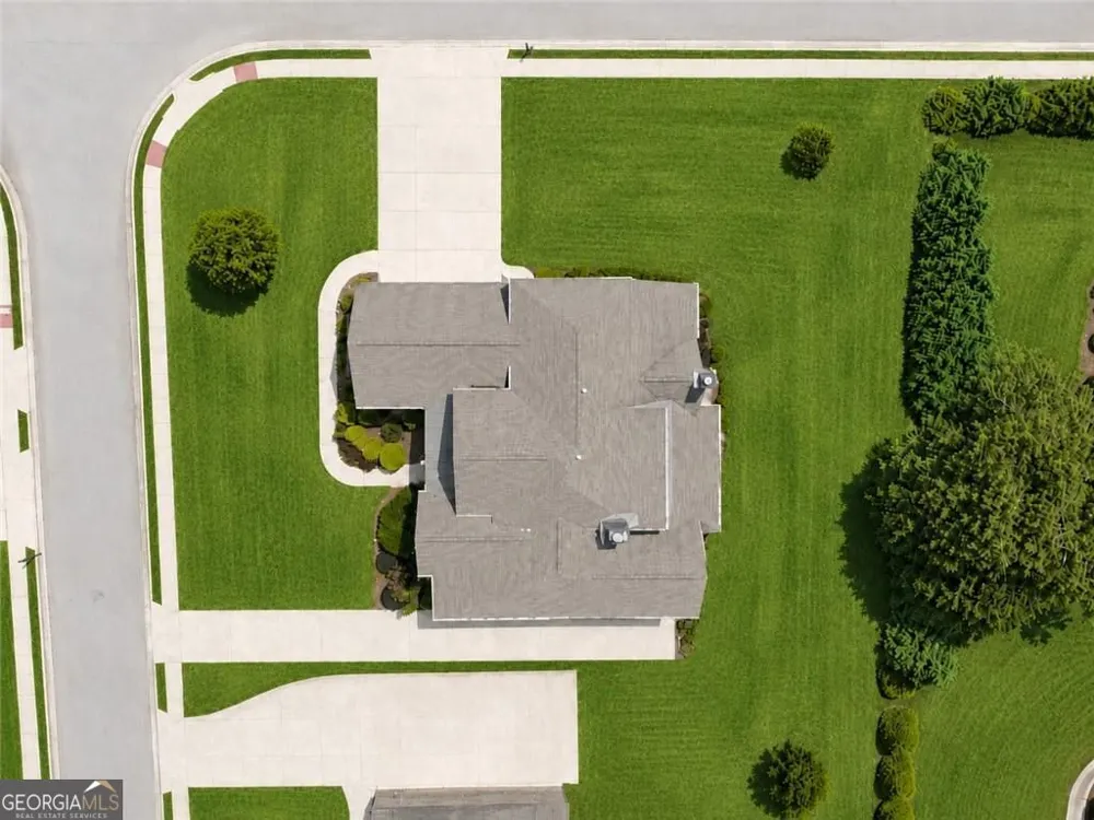 878 Heritage Lake Way Grayson, GA 30017