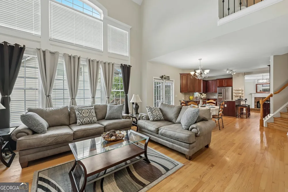 3856 Creekview Ridge DR NE Buford, GA 30518