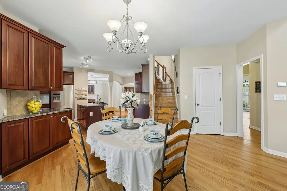 3856 Creekview Ridge DR NE Buford, GA 30518